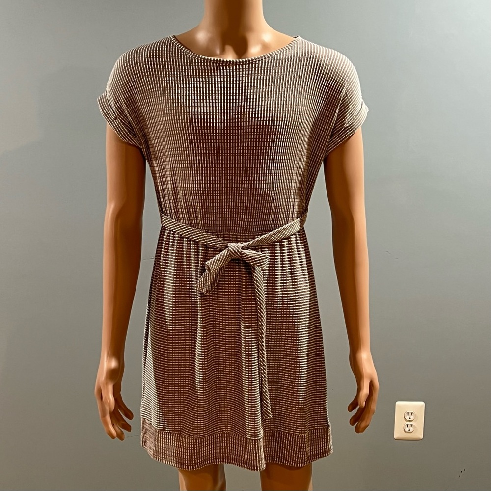 Caution to the Wind Women's Dress: Chic Style and Unmatched Comfort Await!